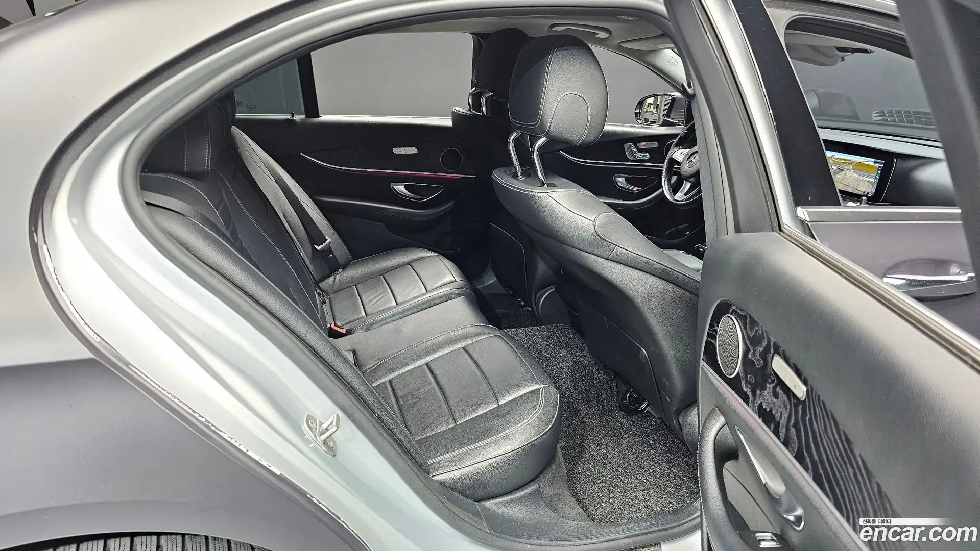 E-Class Mercedes-Benz 2017.1-OPTION-015
