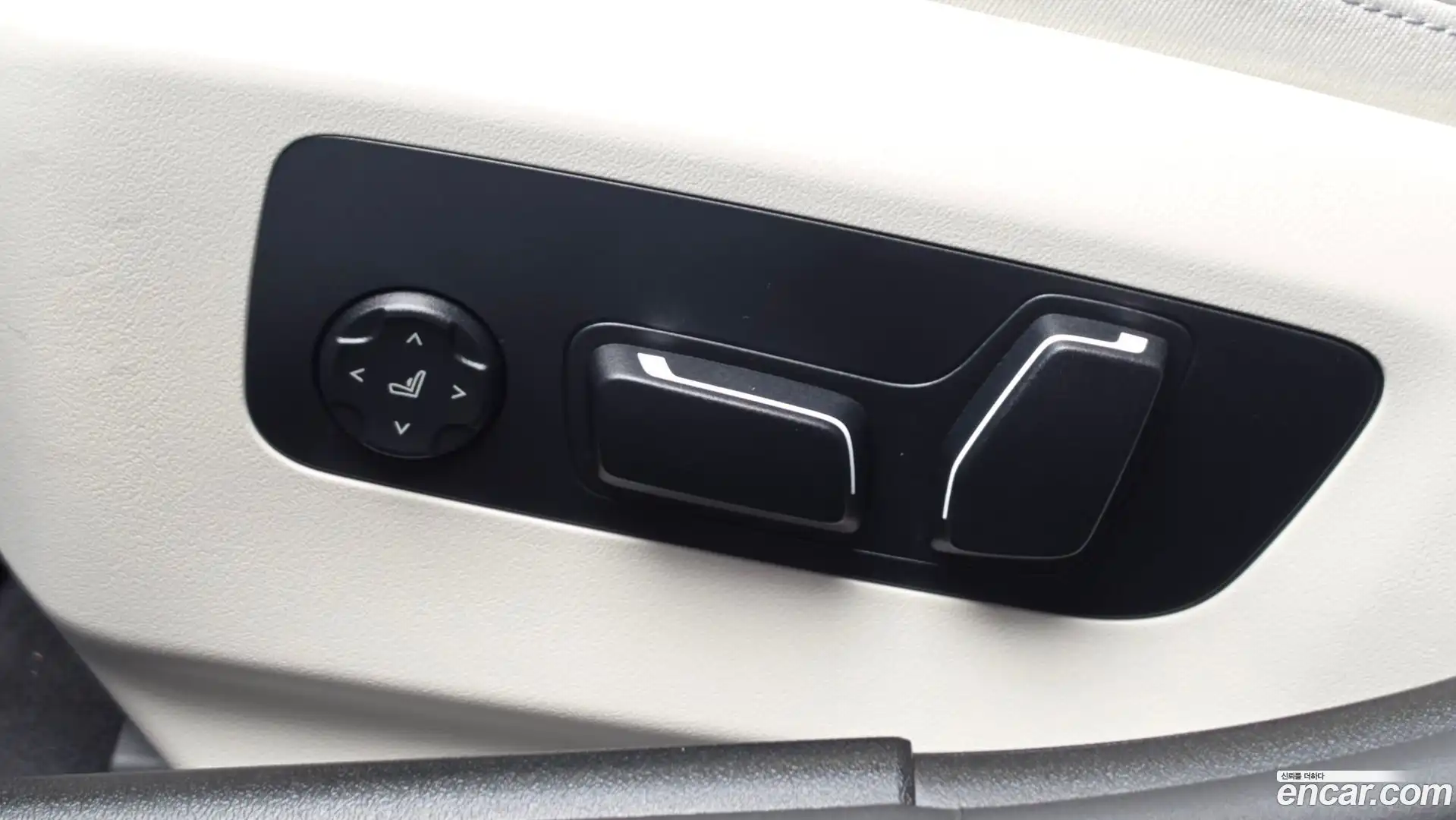 5-Series BMW 2025.11-OPTION-022