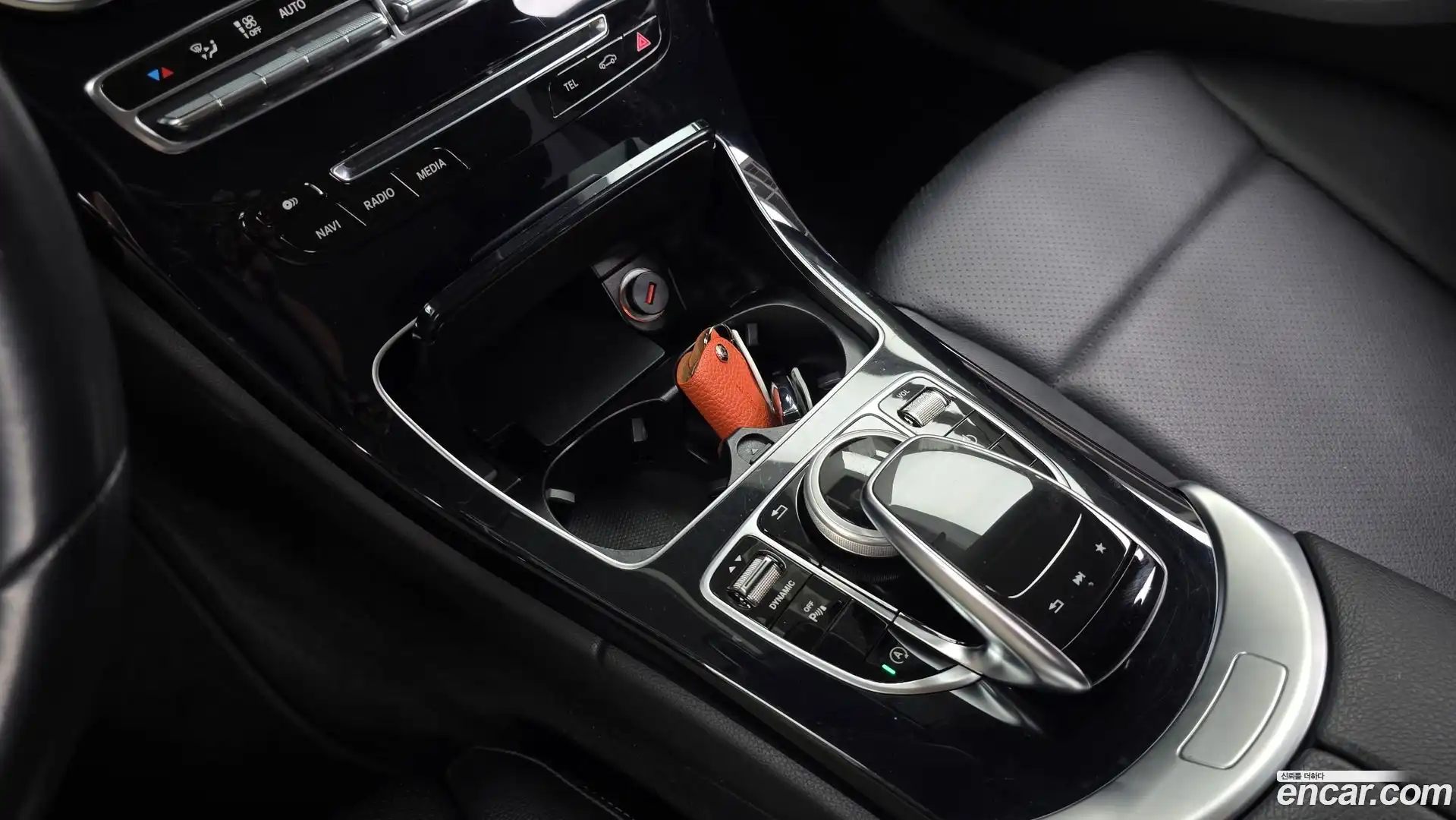 C-Class Mercedes-Benz 2017.5-OPTION-023
