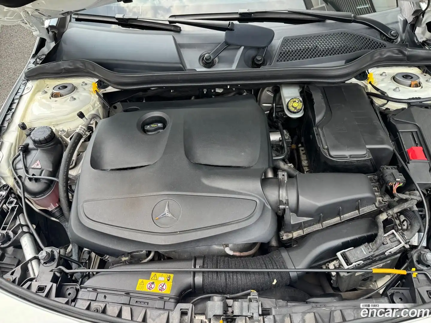 CLA-Class Mercedes-Benz 2019.6-OUTER-006