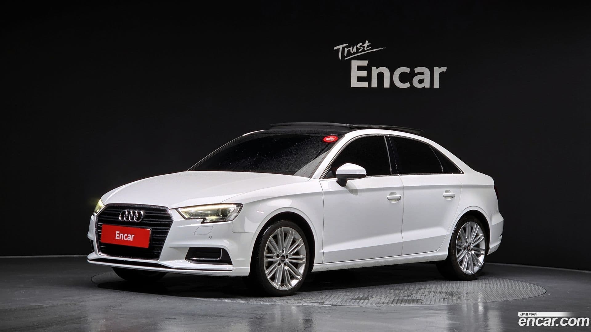 Main__Slider__Photo:A3 Audi 2018.7-0