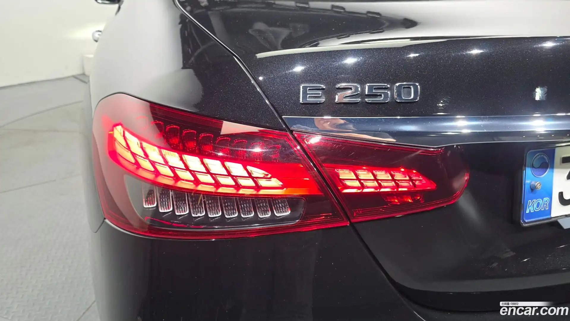 E-Class Mercedes-Benz 2021.7-OUTER-033