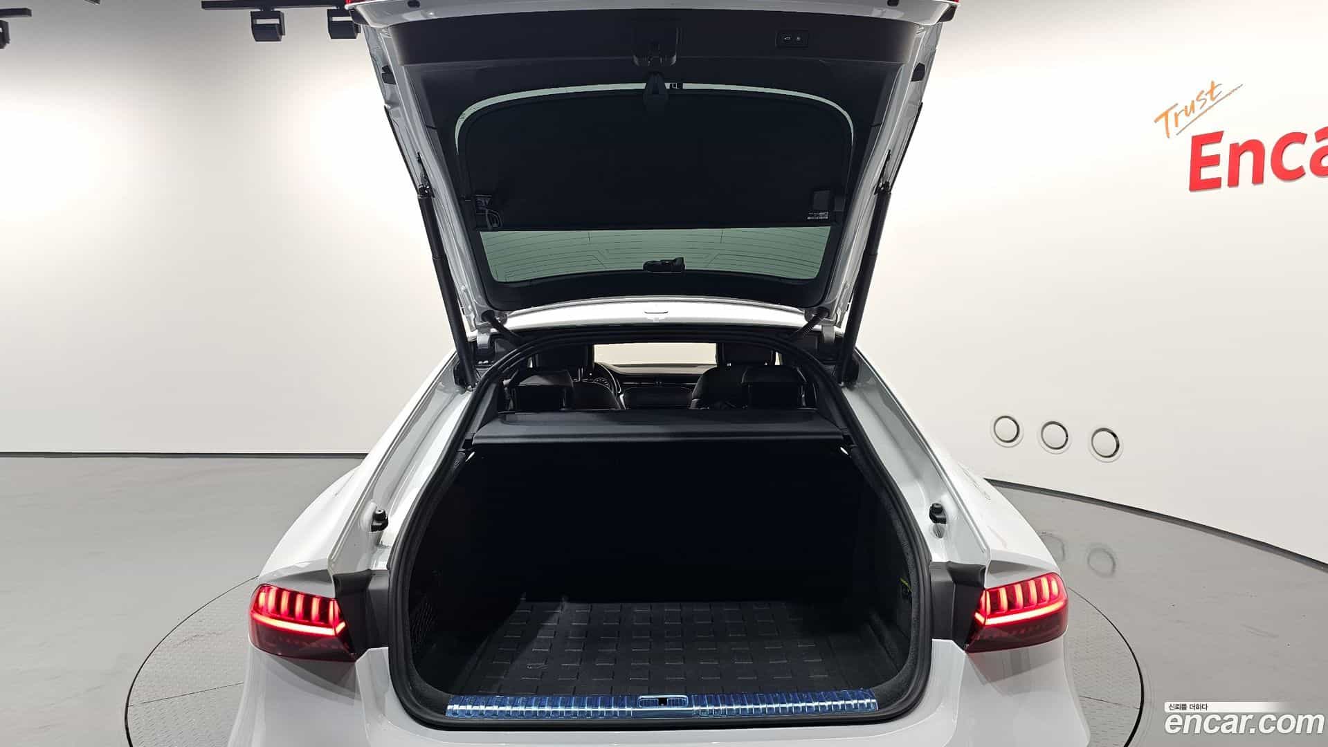 A7 Audi 2023.4-OPTION-021