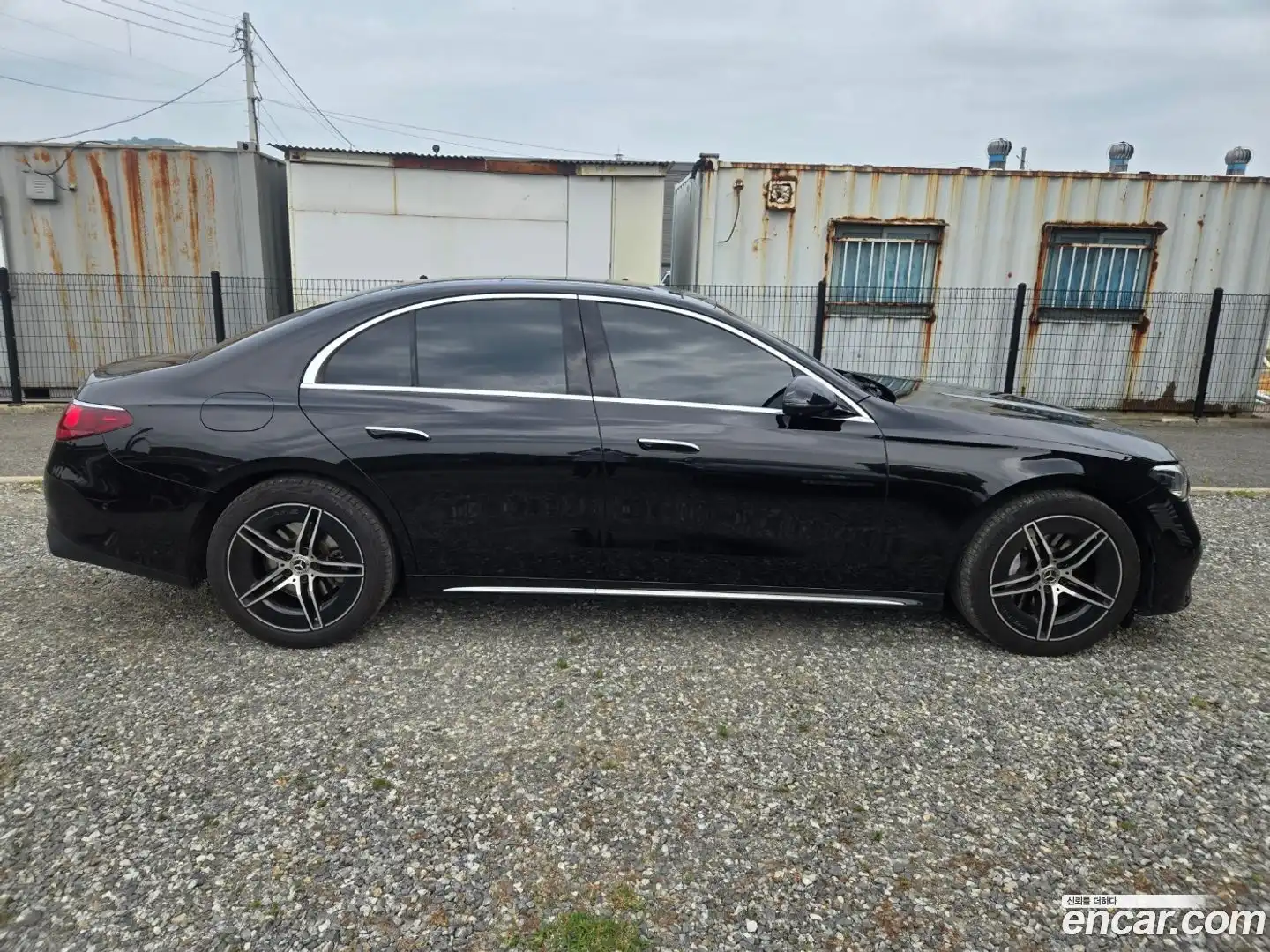 E-Class Mercedes-Benz 2025.7-OUTER-003