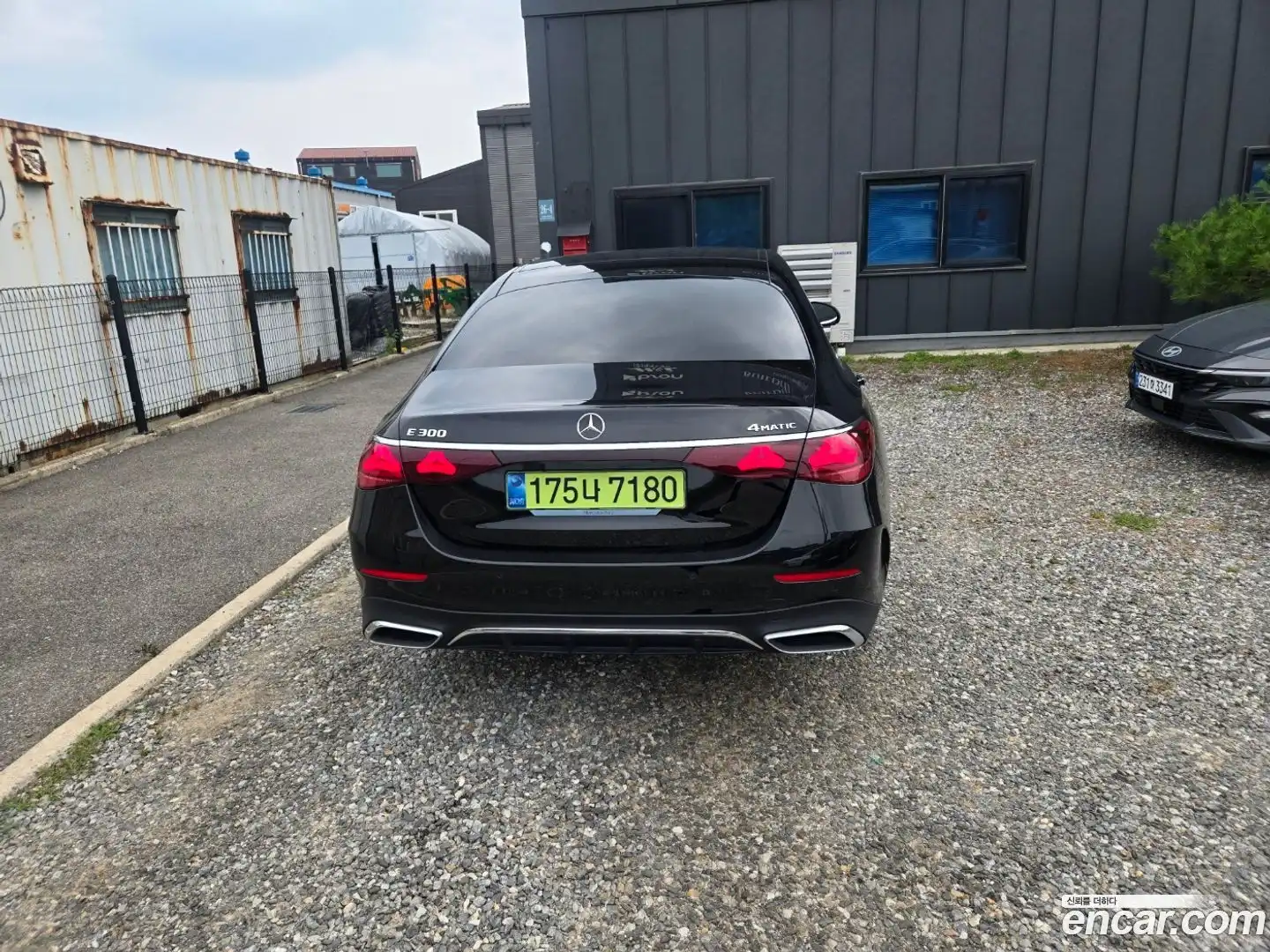 E-Class Mercedes-Benz 2025.7-OUTER-004