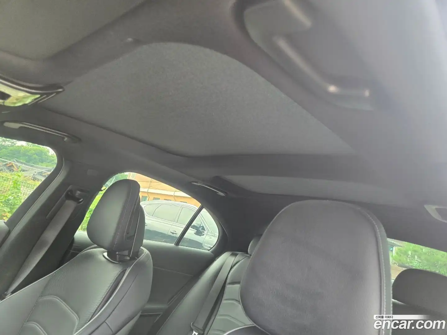 E-Class Mercedes-Benz 2025.7-OPTION-015