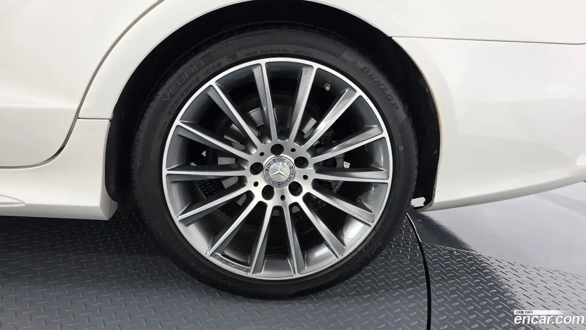 CLS-Class Mercedes-Benz 2015.9-OUTER-031