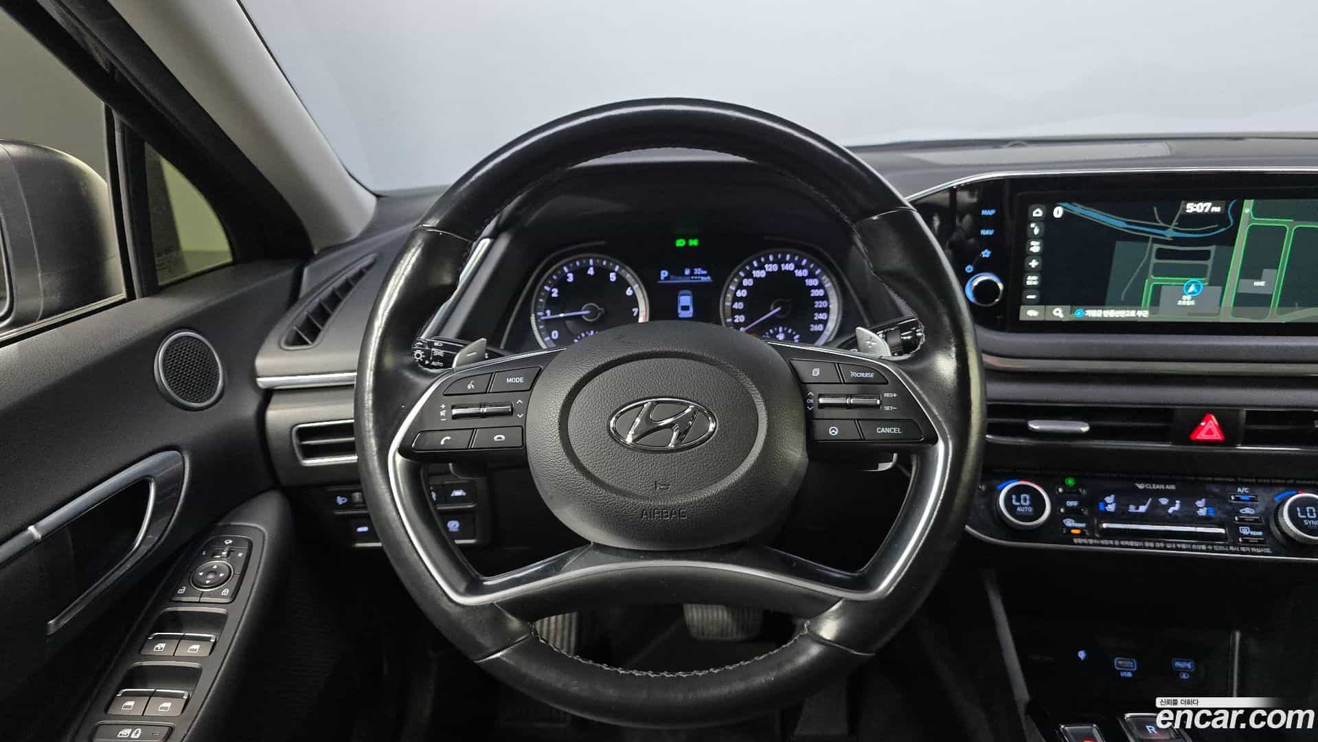 Sonata Hyundai 2019.10-OPTION-017