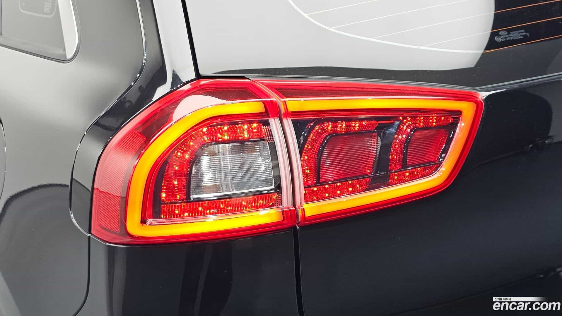 Niro Kia 2016.4-OUTER-033