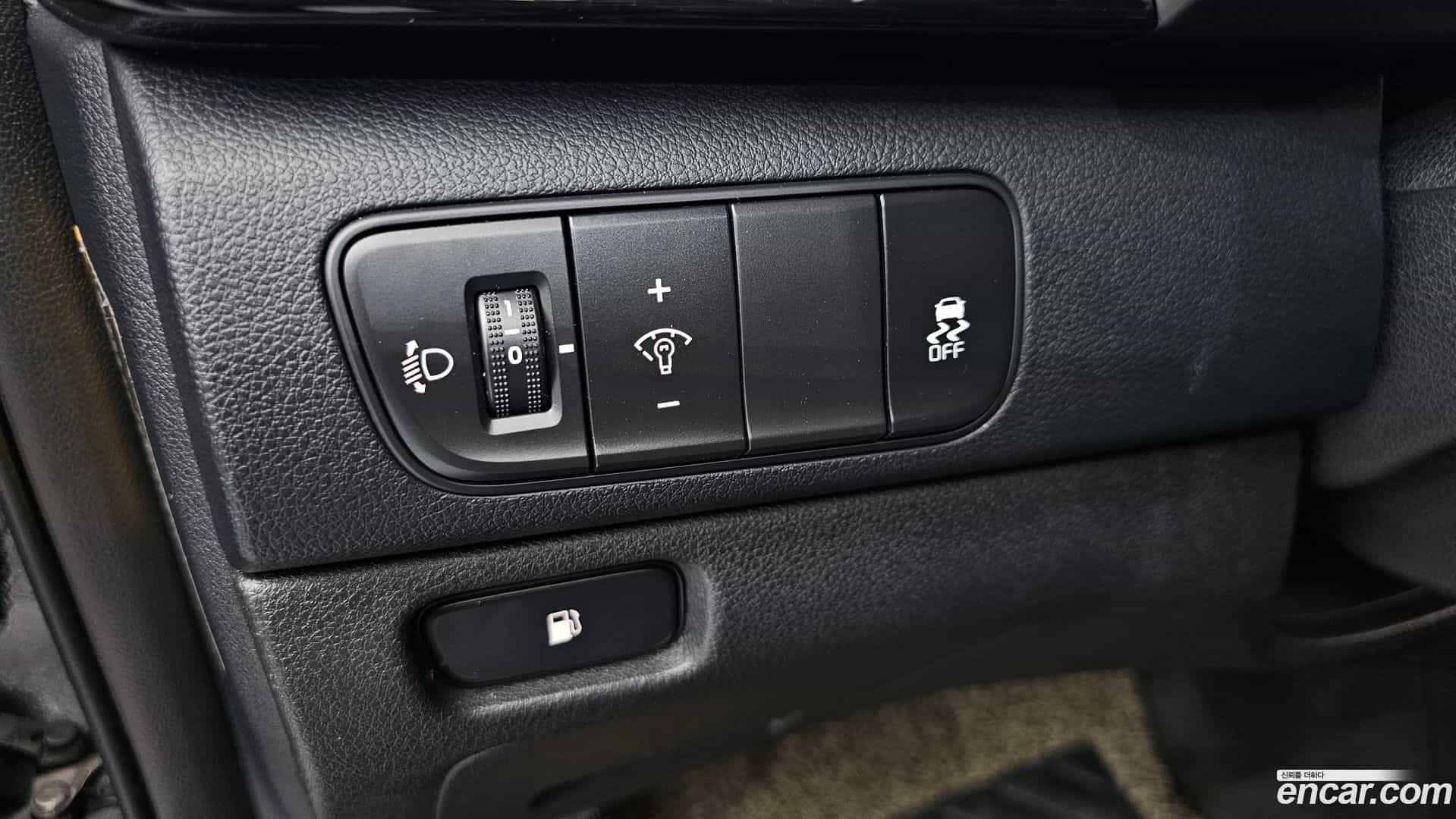 Niro Kia 2016.4-OPTION-040