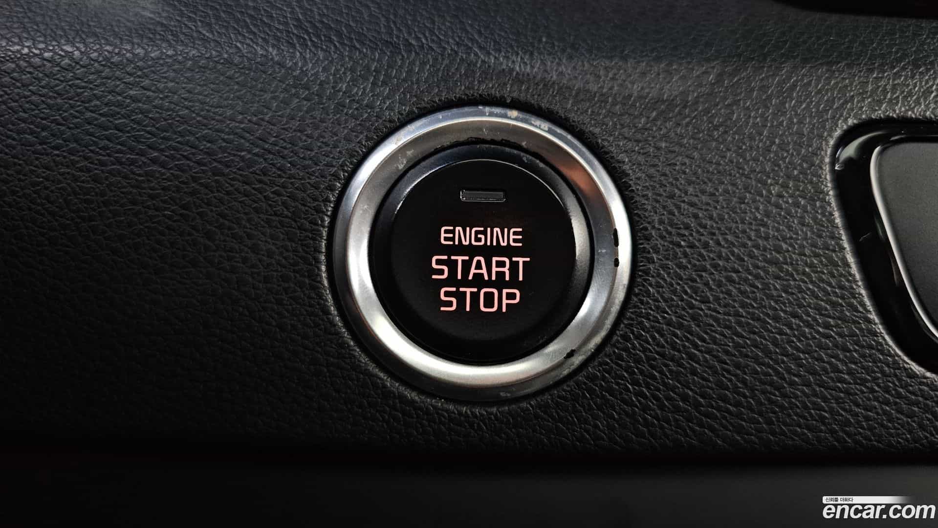 Niro Kia 2016.4-OPTION-041