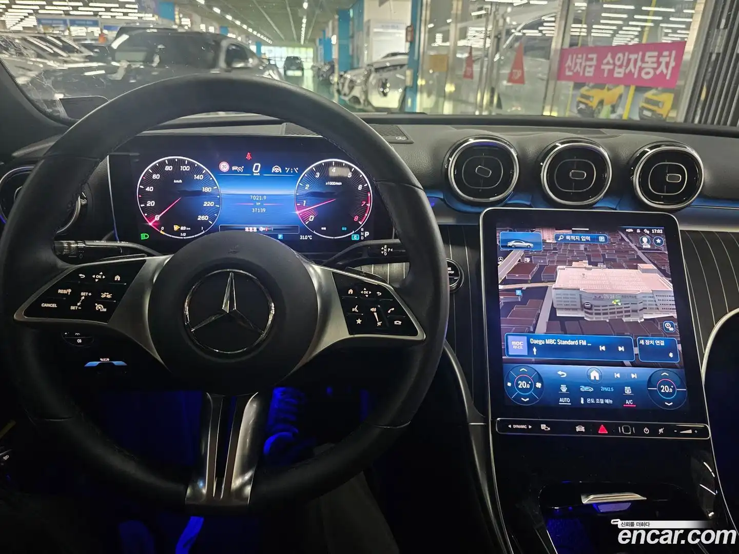 C-Class Mercedes-Benz 2024.7-OUTER-004