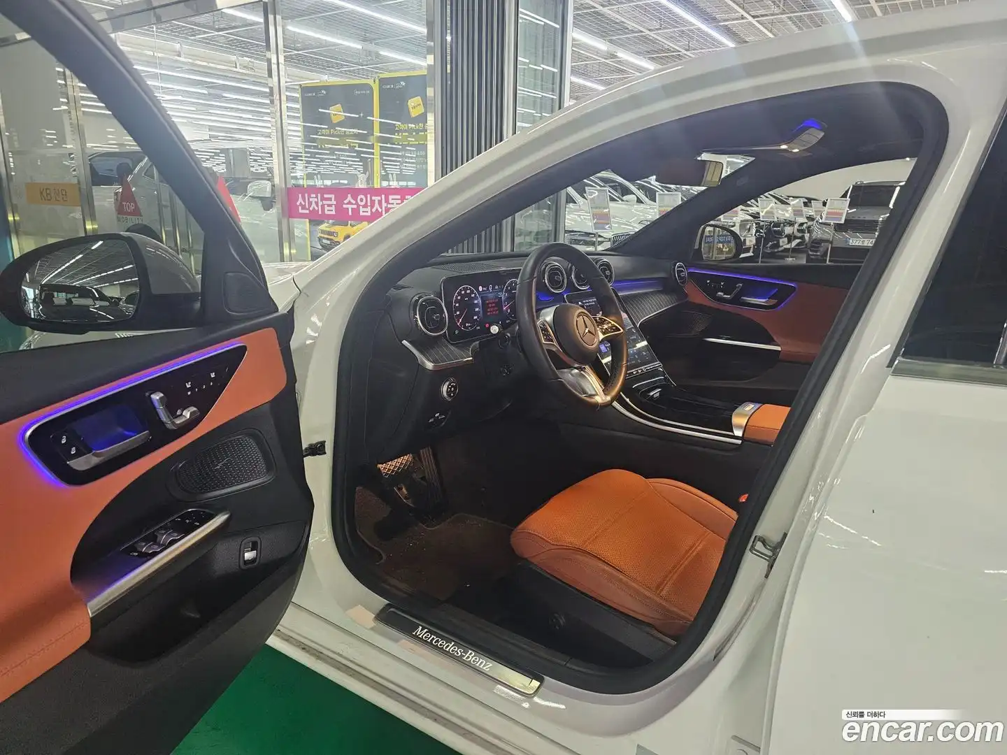 C-Class Mercedes-Benz 2024.7-INNER-009