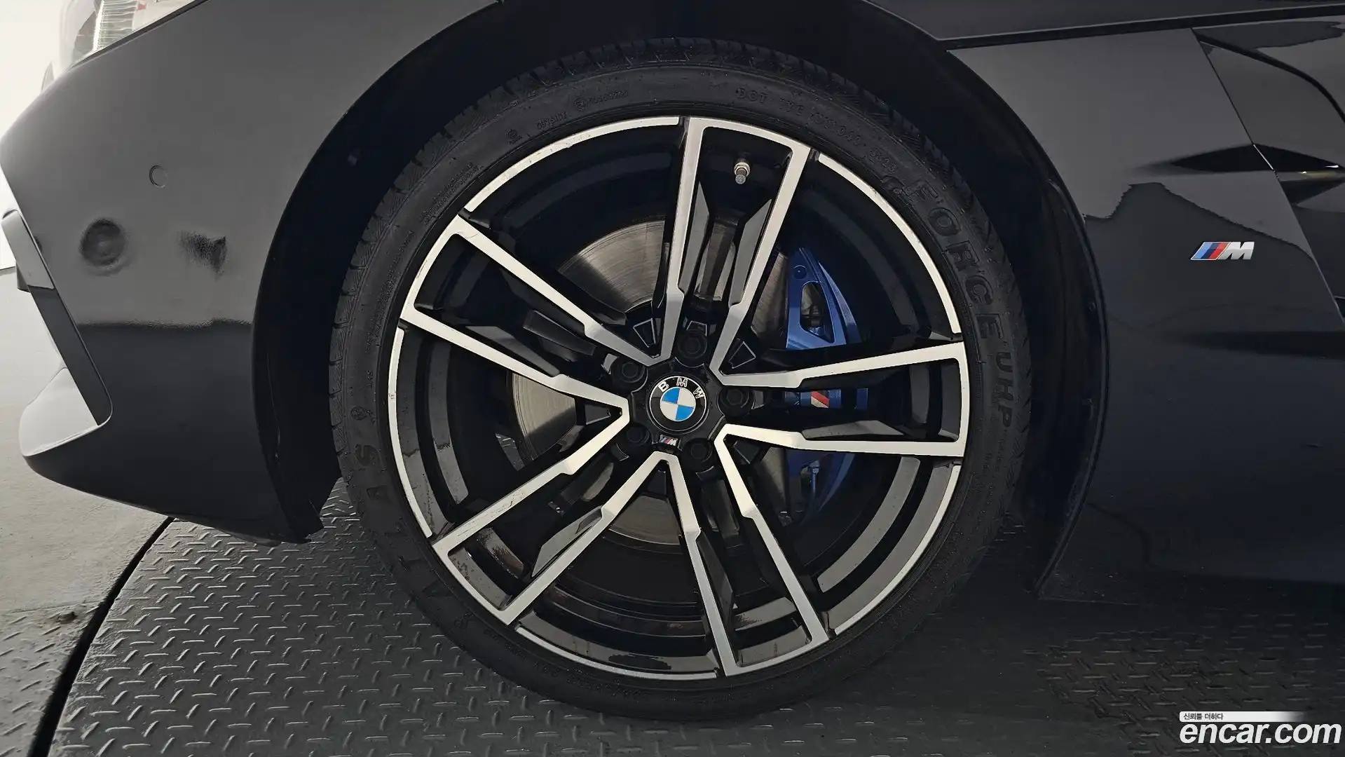 Z4 BMW 2022.11-OUTER-005