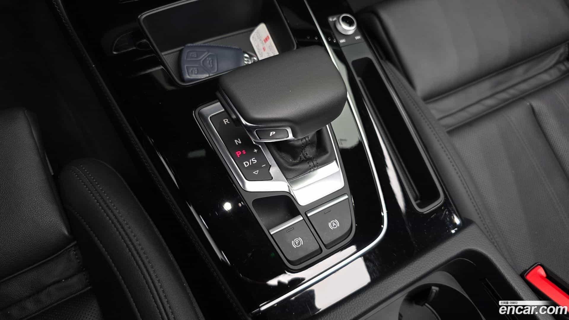 Q5 Audi 2024.10-INNER-009