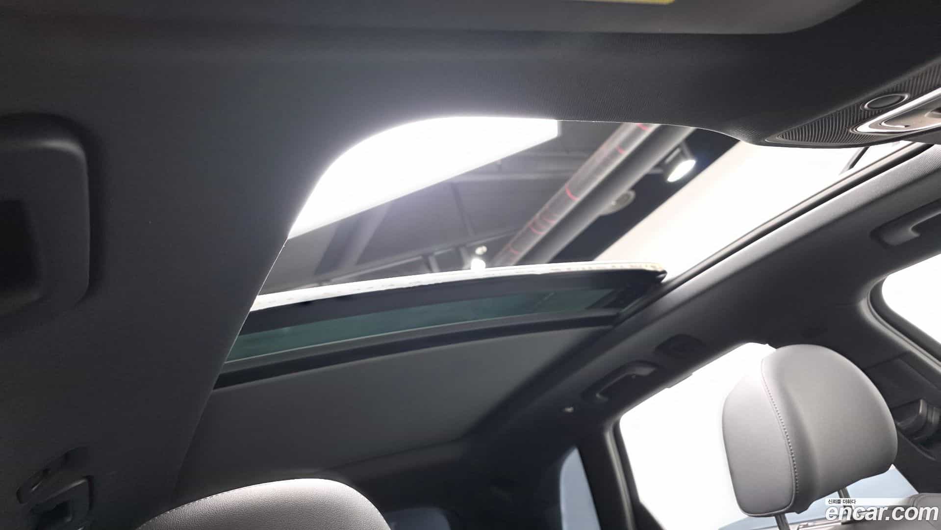 Q5 Audi 2024.10-OPTION-022