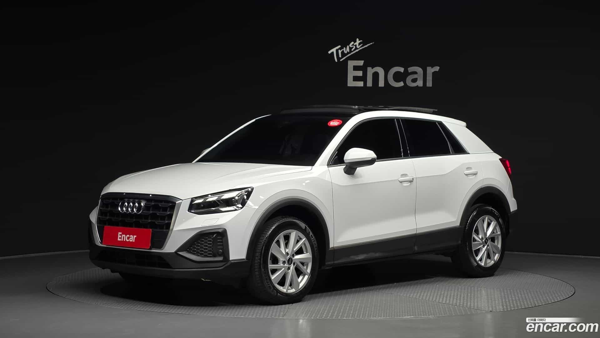 Q2 Audi 2023.1-OUTER-001