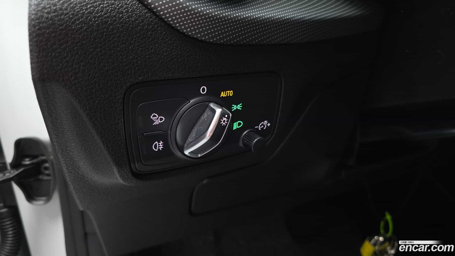 Q2 Audi 2023.1-OPTION-043