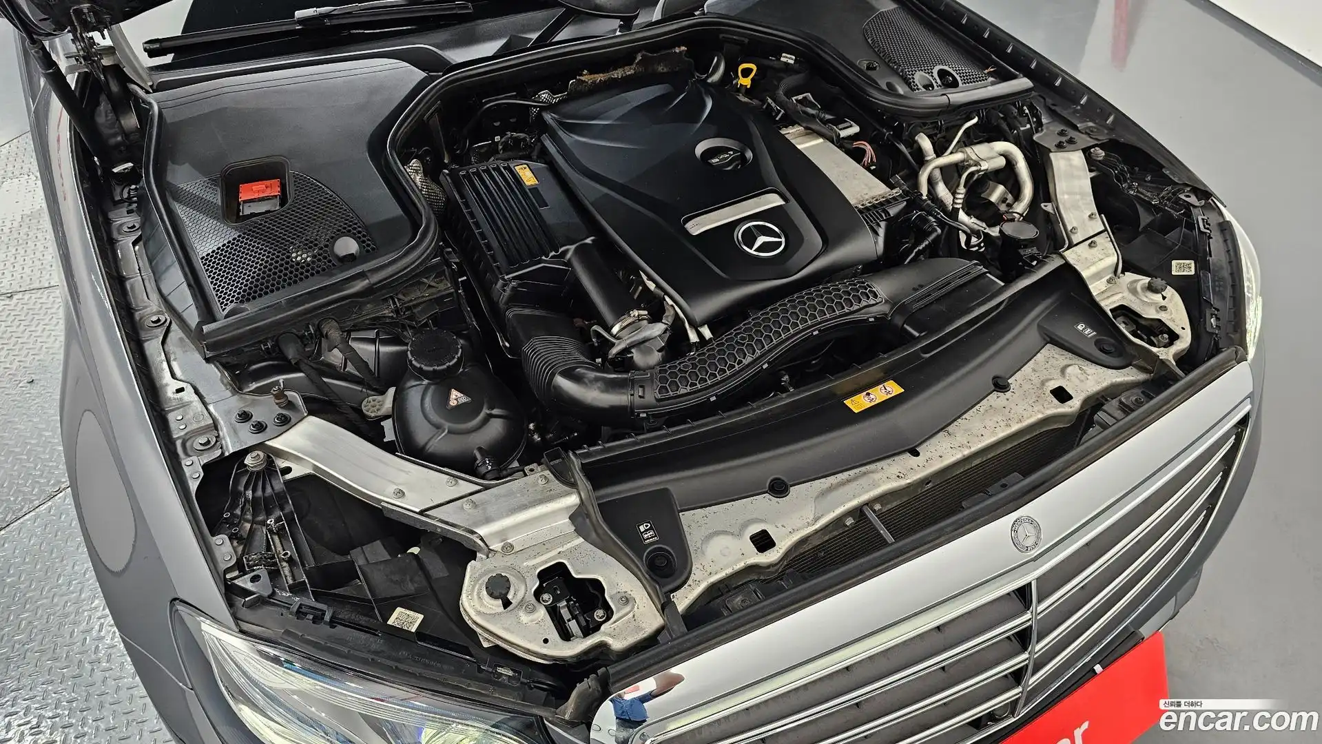 E-Class Mercedes-Benz 2016.9-OUTER-006