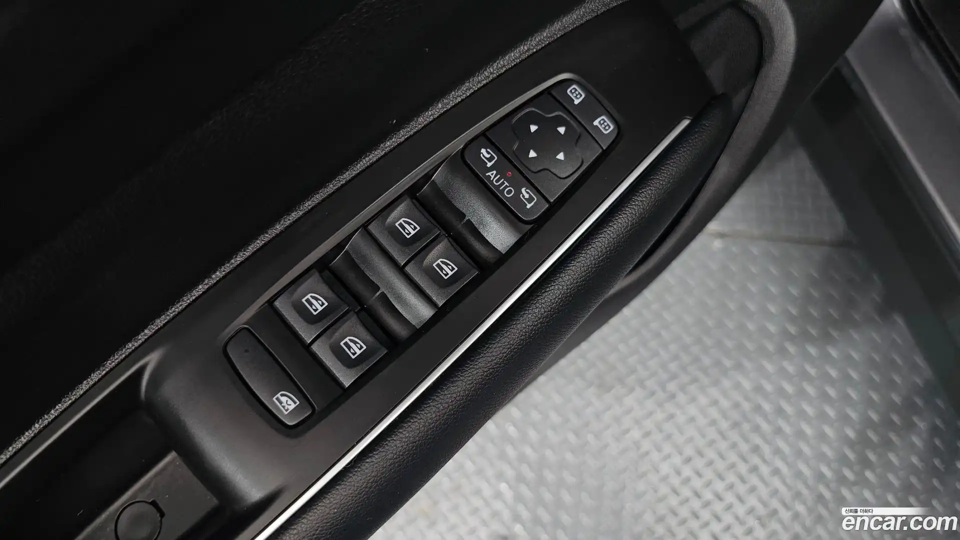 QM6 Renault Korea 2022.1-OPTION-017