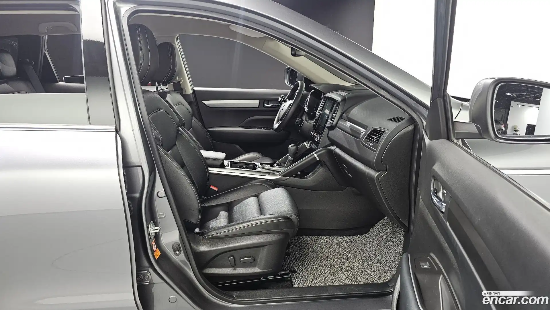 QM6 Renault Korea 2022.1-INNER-036