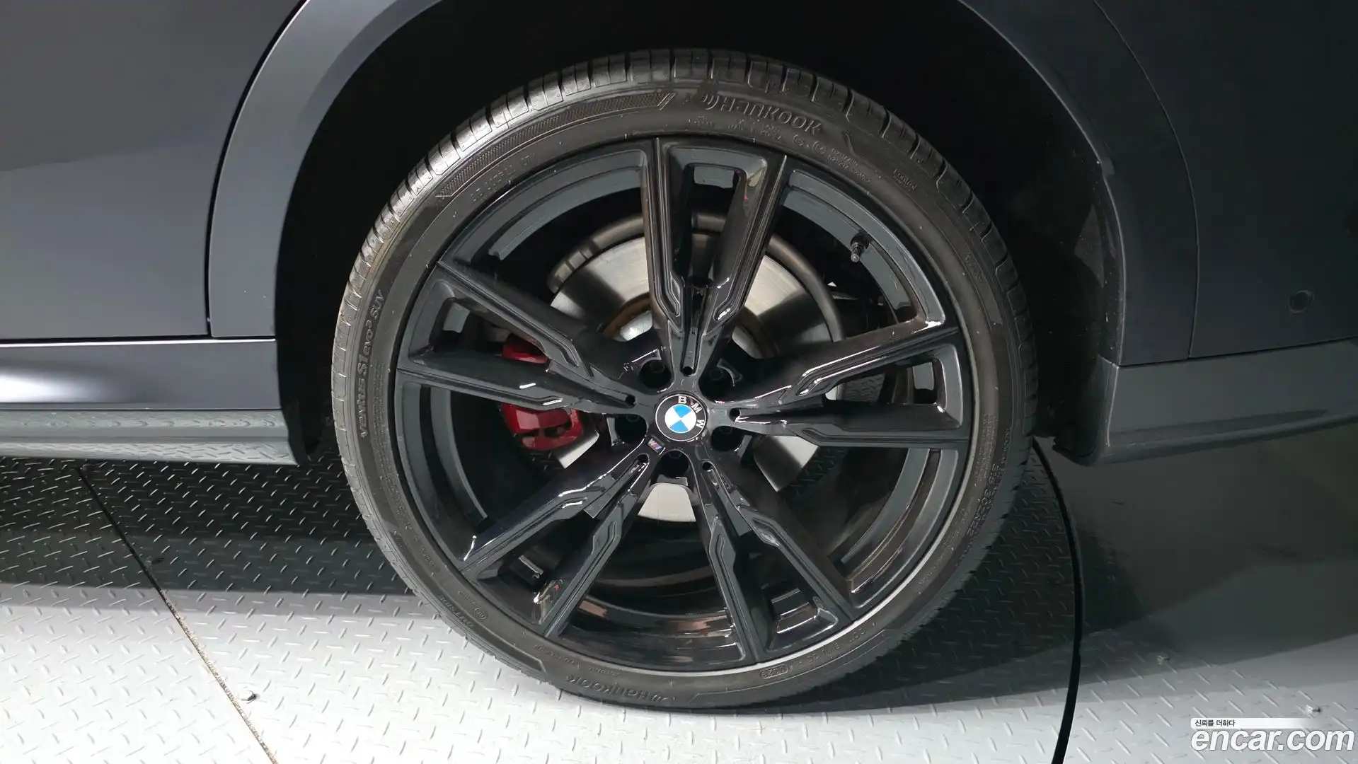 X6 BMW 2023.6-OUTER-005