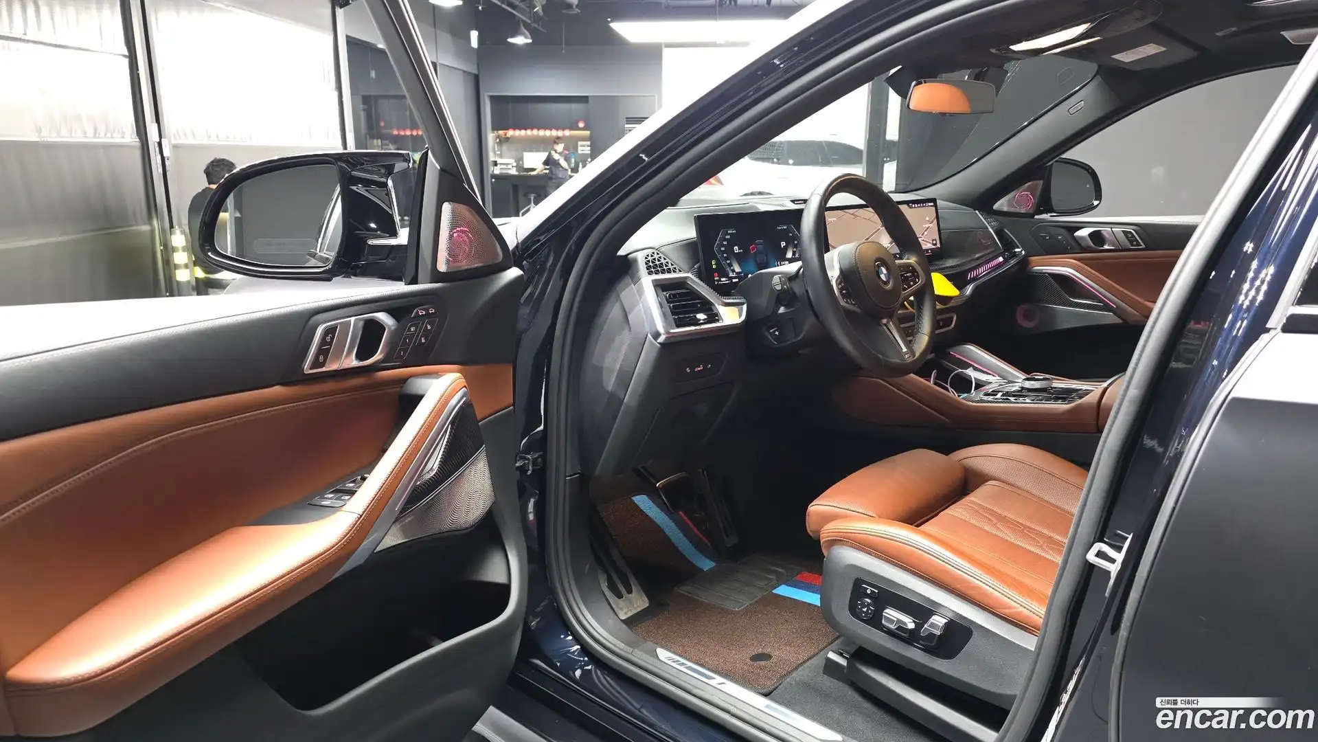 X6 BMW 2023.6-INNER-010