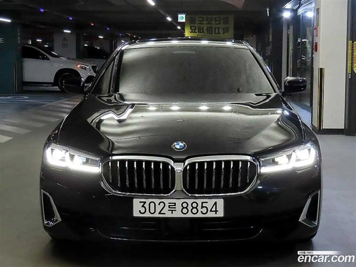 5-Series BMW 2022.10-OUTER-002