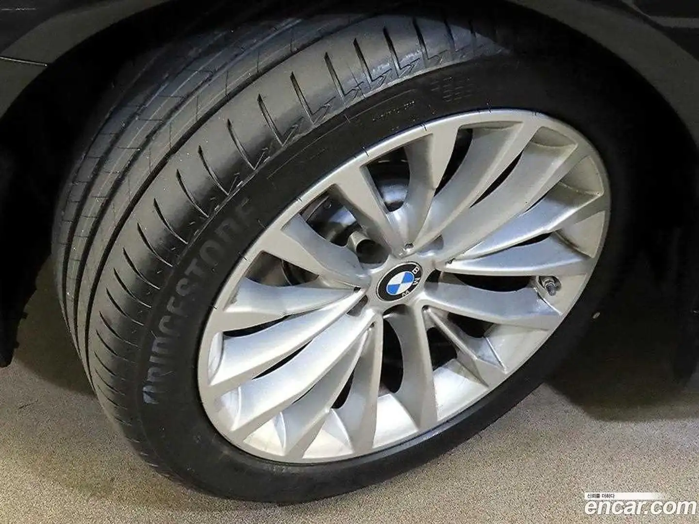 5-Series BMW 2022.10-OPTION-024