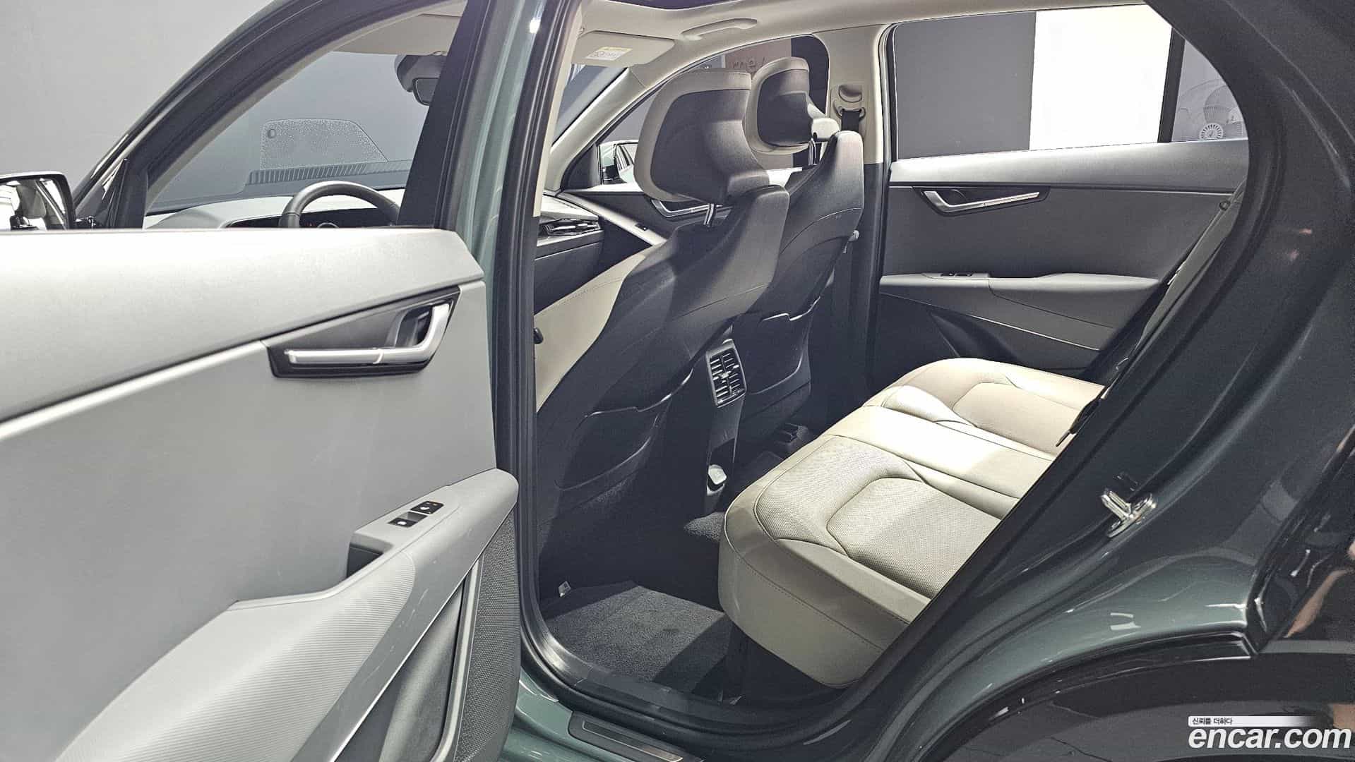 Niro Kia 2022.10-INNER-036