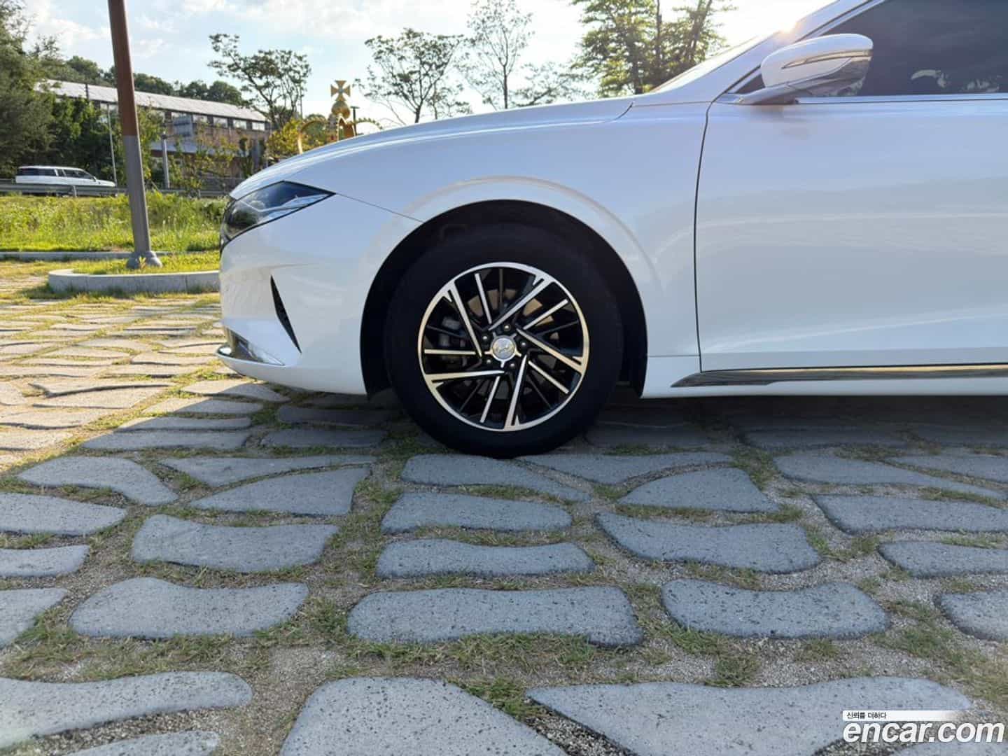 Grandeur Hyundai 2021.10-OUTER-005