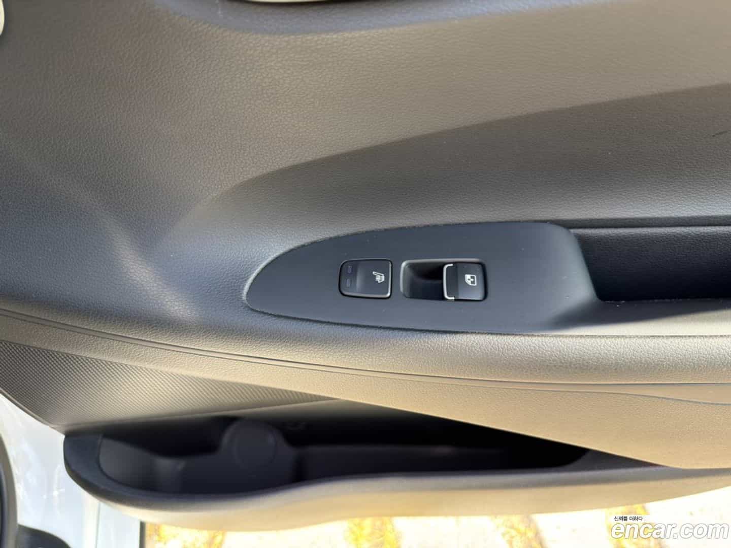 Grandeur Hyundai 2021.10-INNER-009