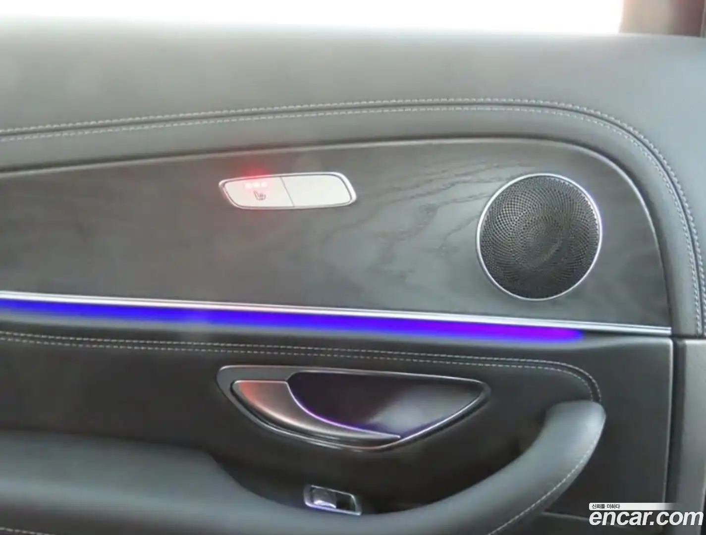 E-Class Mercedes-Benz 2021.7-INNER-008