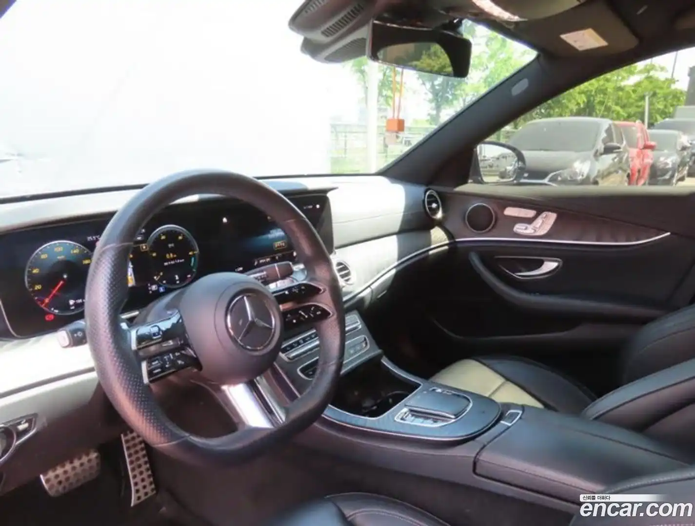 E-Class Mercedes-Benz 2021.7-OPTION-021