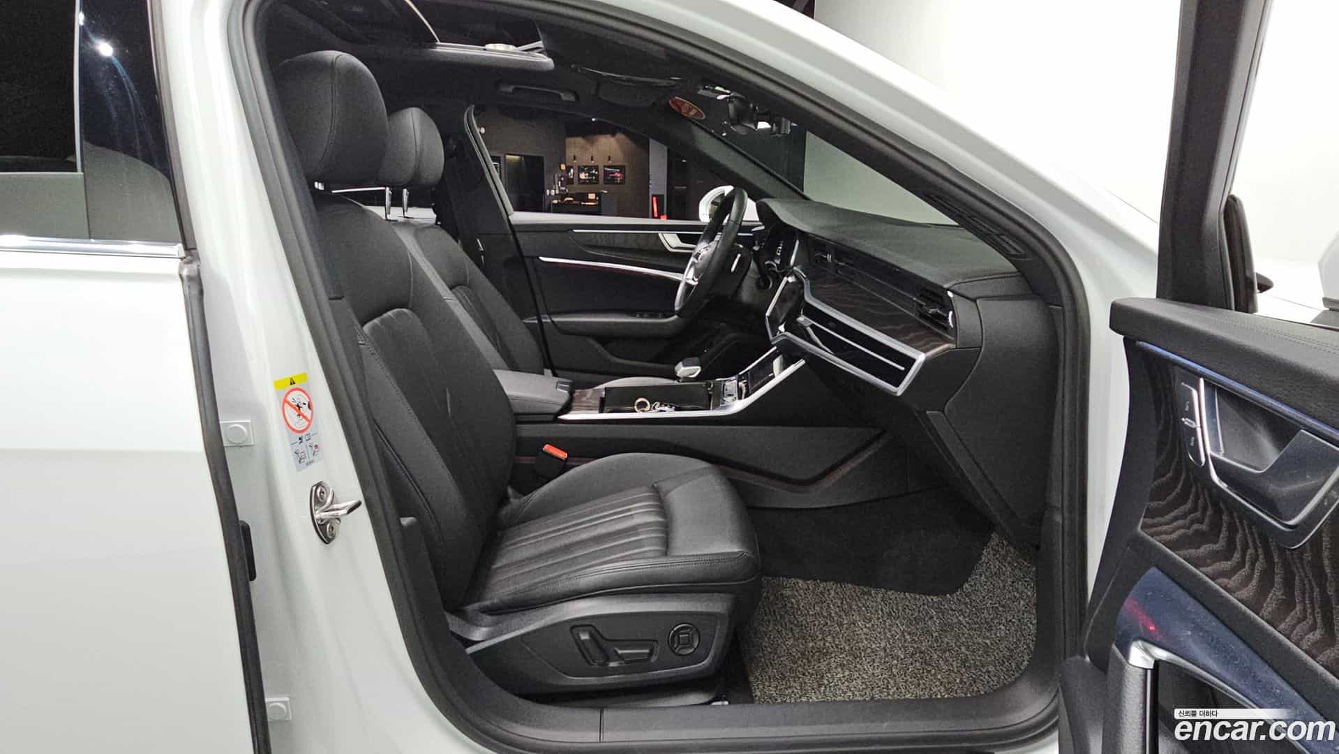 A6 Audi 2021.9-OPTION-016