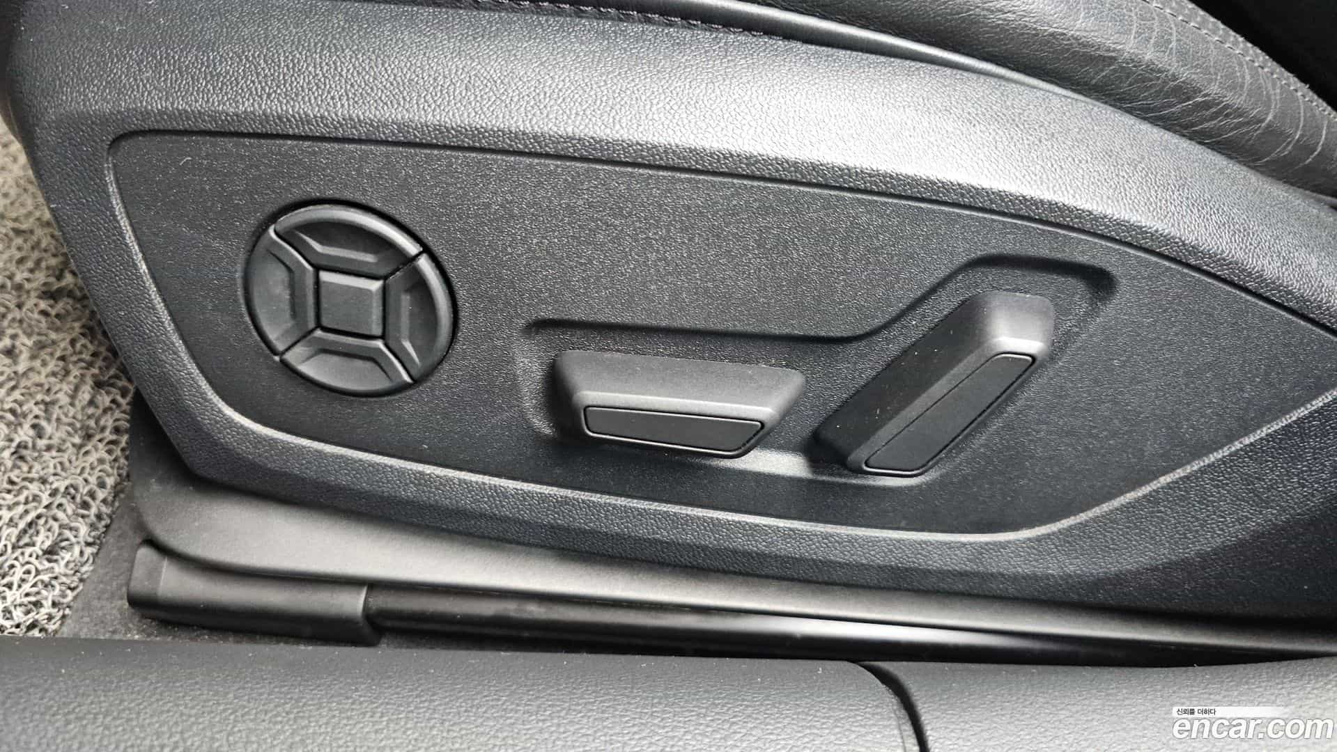 A6 Audi 2021.9-OPTION-043
