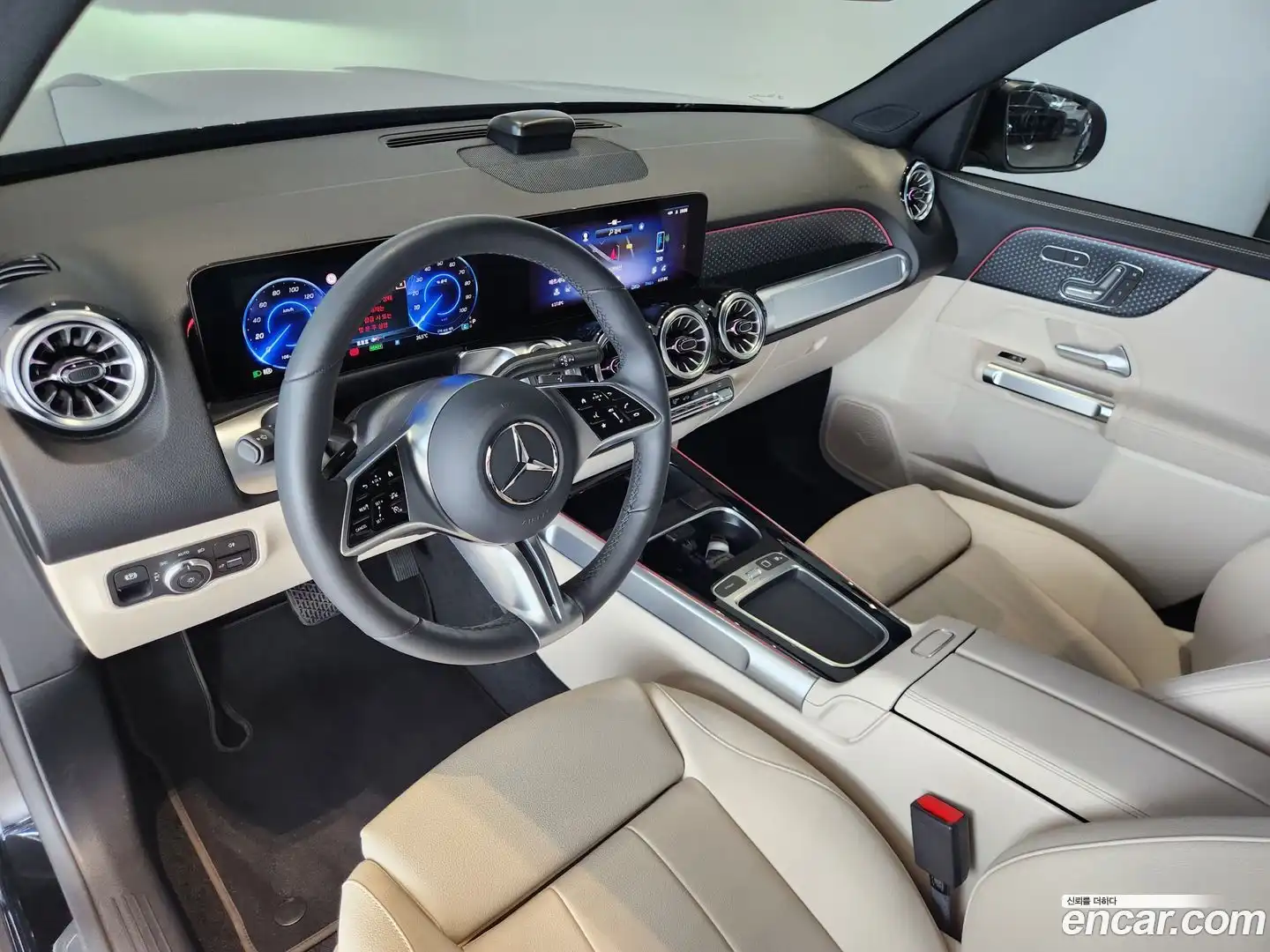 EQB Mercedes-Benz 2025.10-OPTION-016