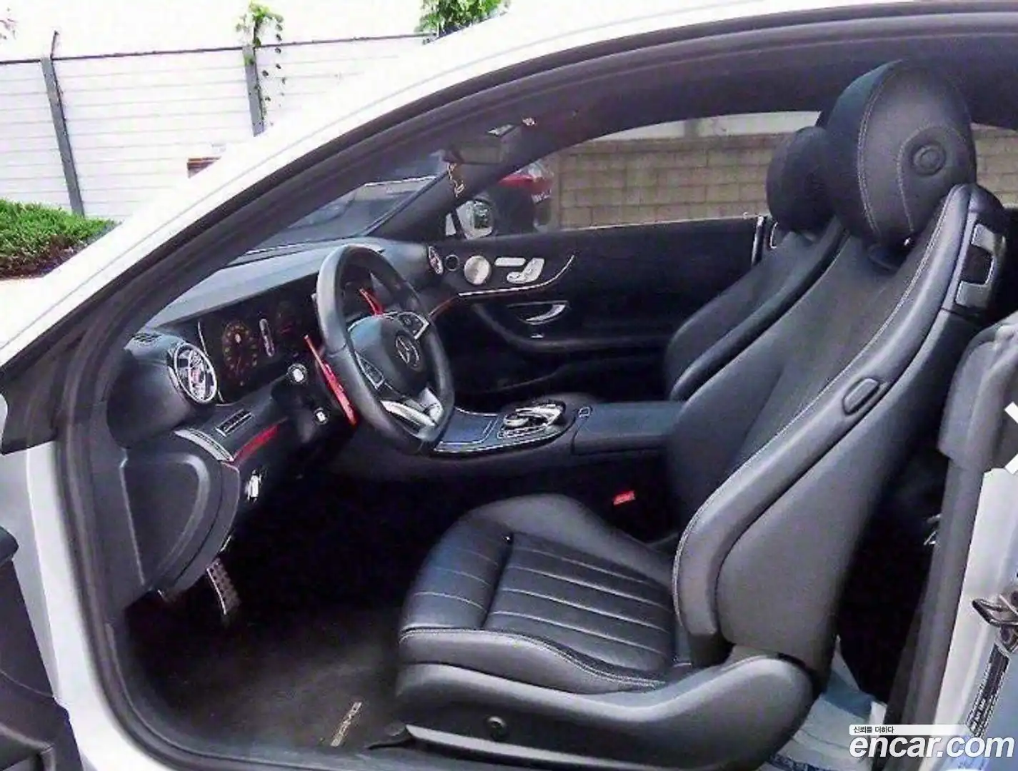 E-Class Mercedes-Benz 2017.6-OUTER-005