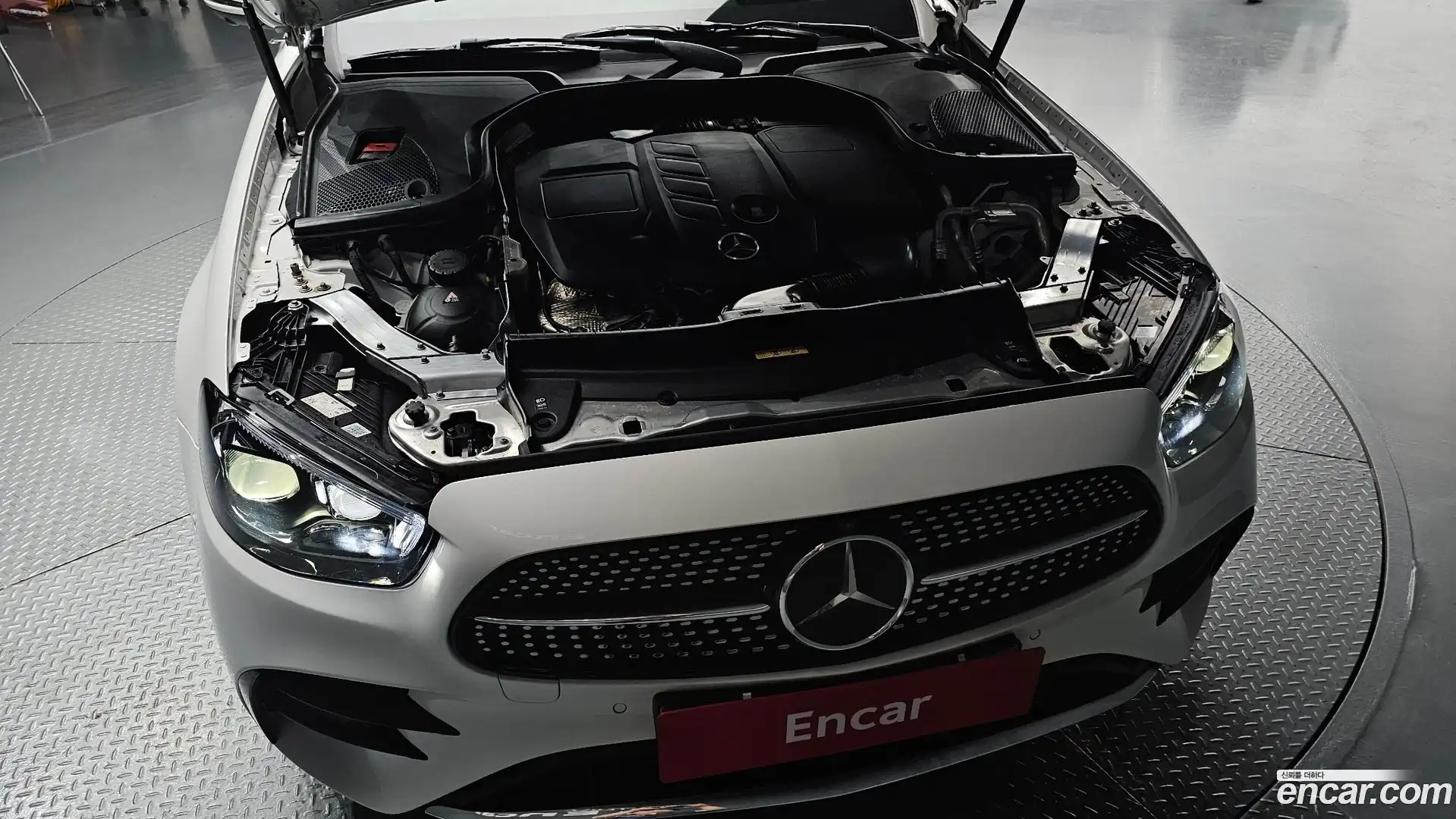 E-Class Mercedes-Benz 2022.0-OUTER-006