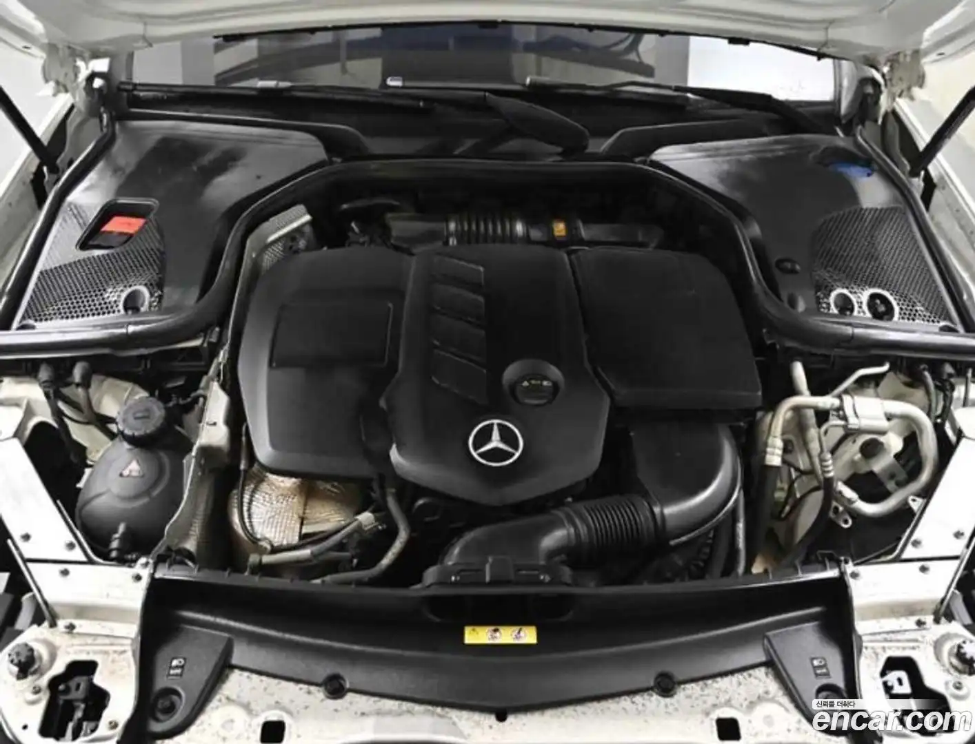 E-Class Mercedes-Benz 2019.3-OUTER-006