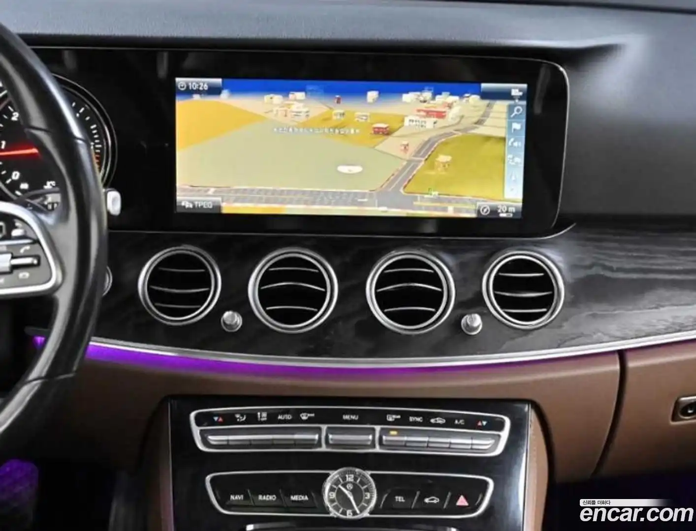 E-Class Mercedes-Benz 2019.3-OPTION-018