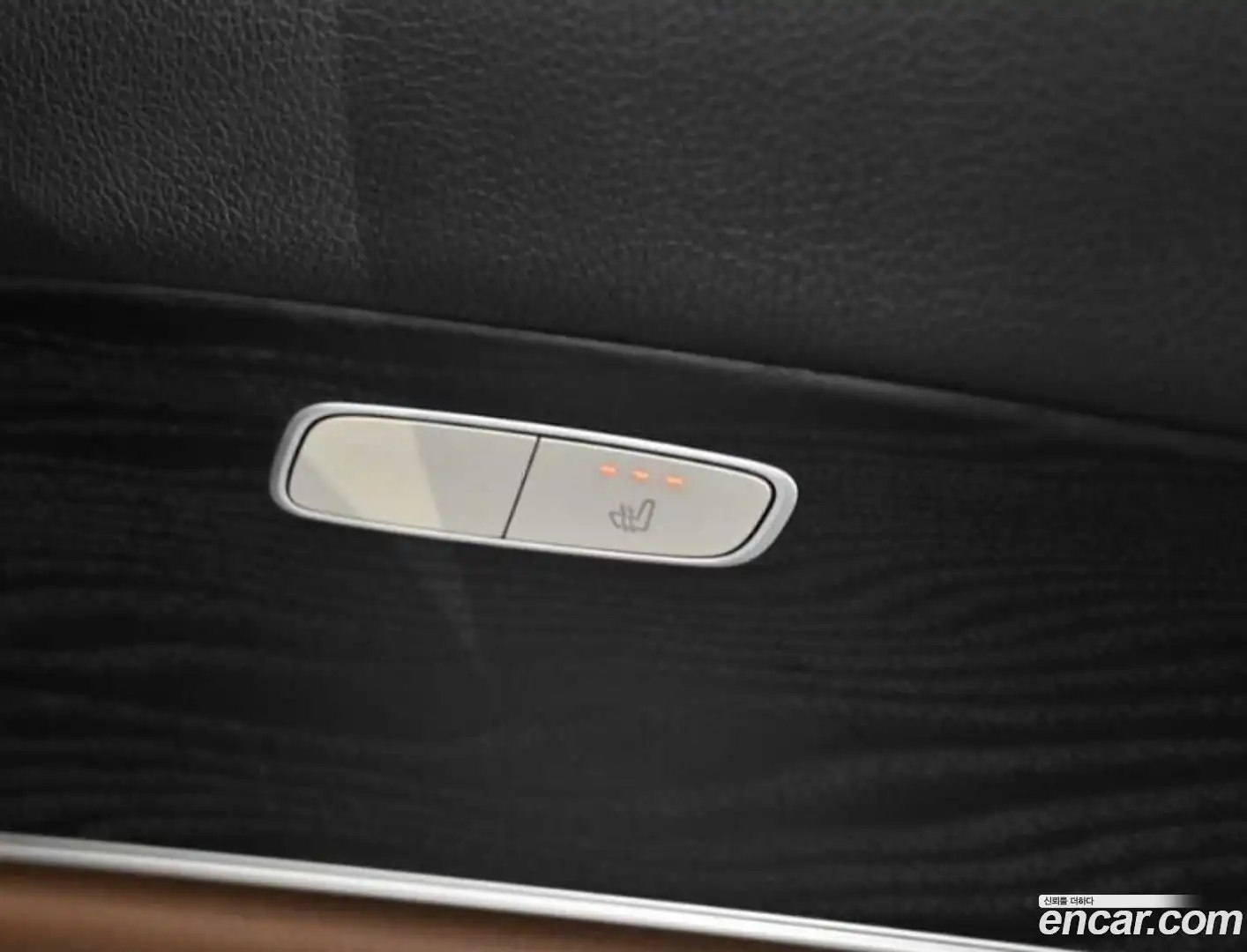 E-Class Mercedes-Benz 2019.3-OPTION-020