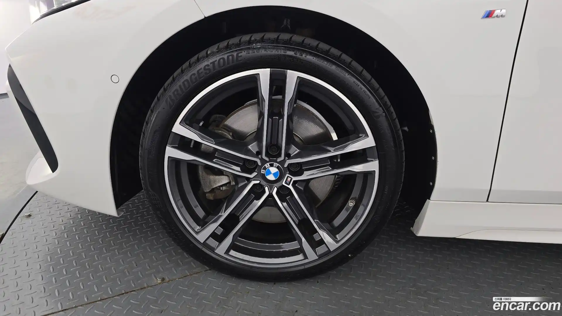 1-Series BMW 2022.8-OUTER-005