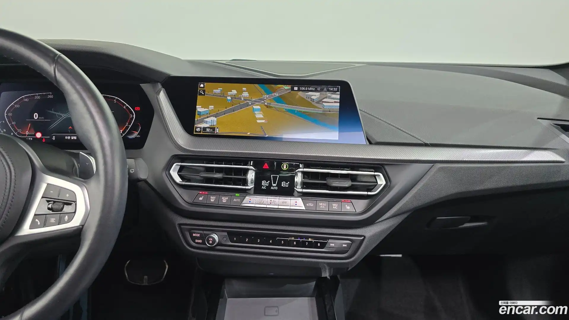 1-Series BMW 2022.8-OPTION-017