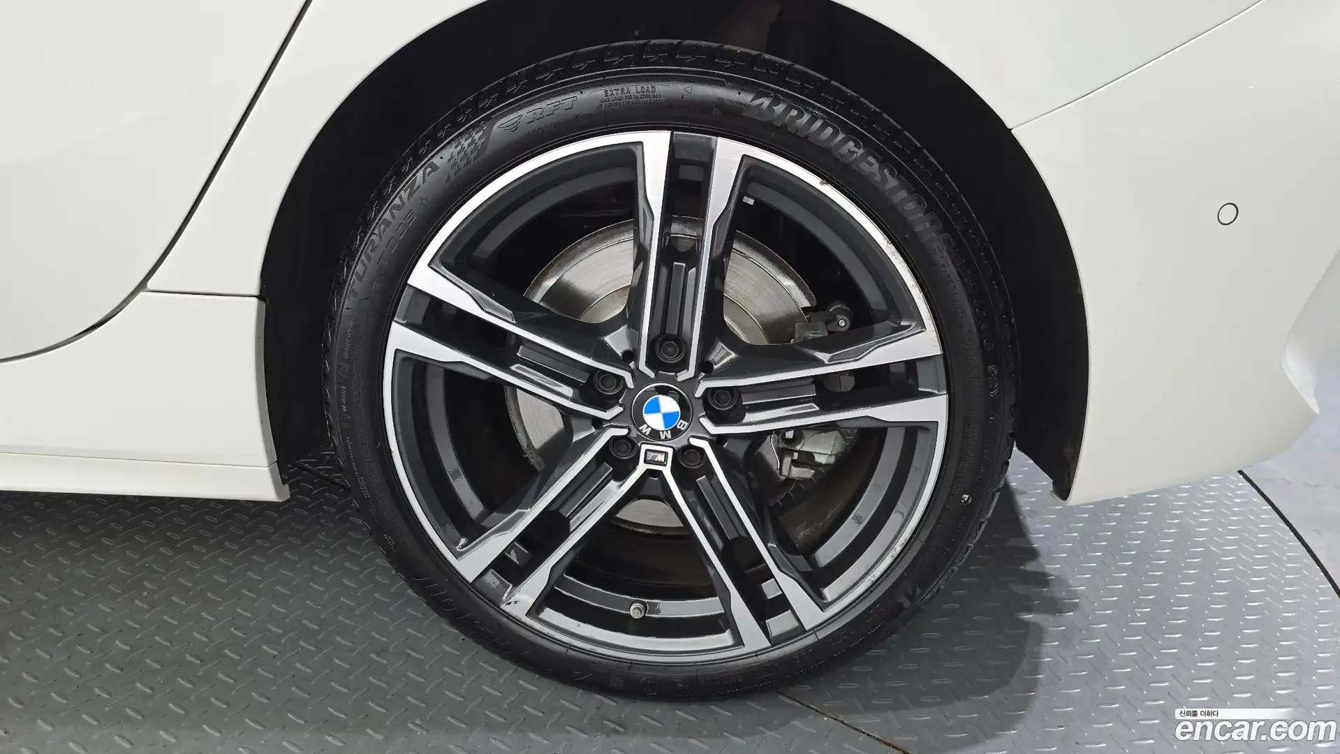 1-Series BMW 2022.8-OUTER-031