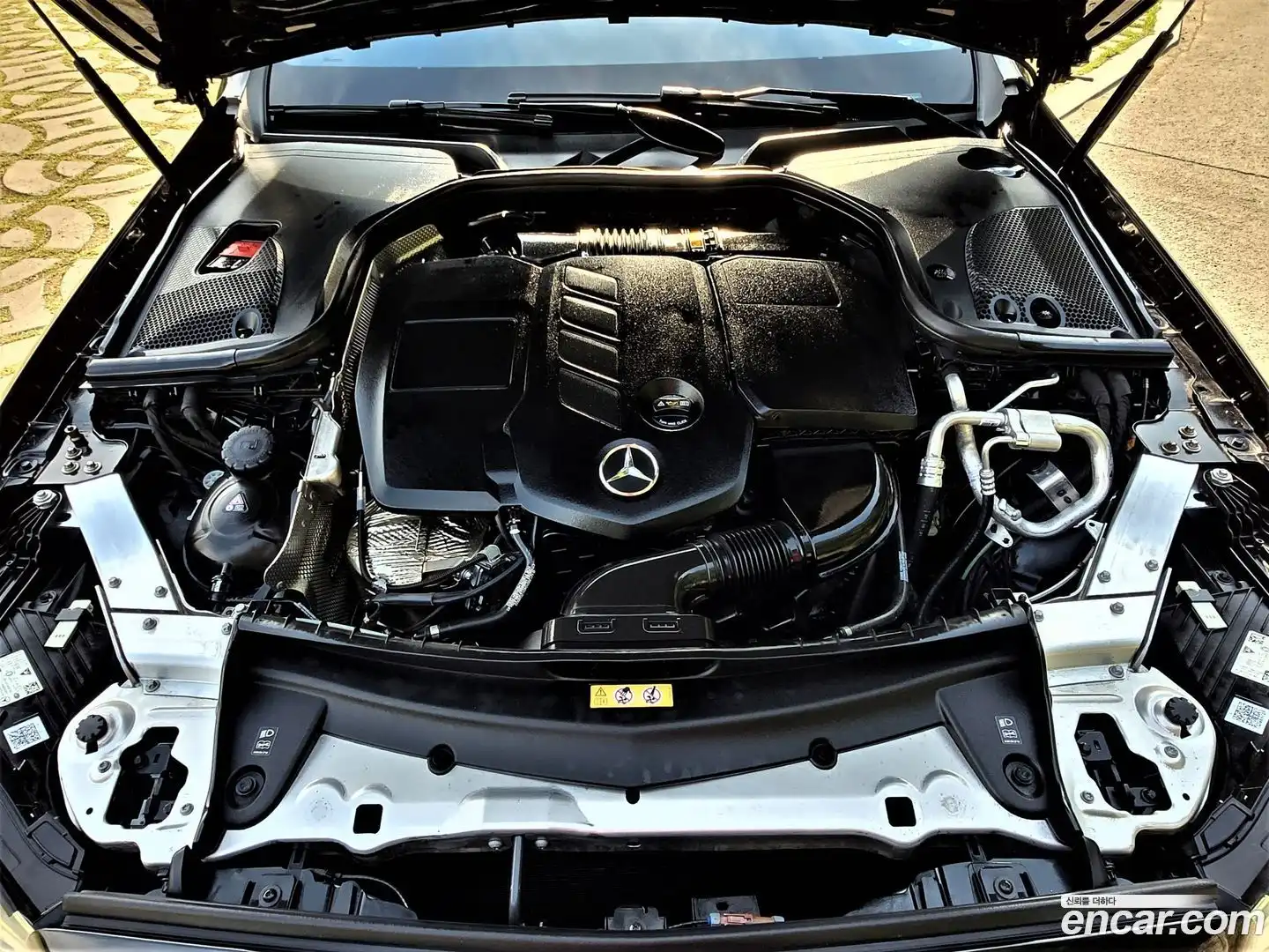 E-Class Mercedes-Benz 2021.11-OUTER-006