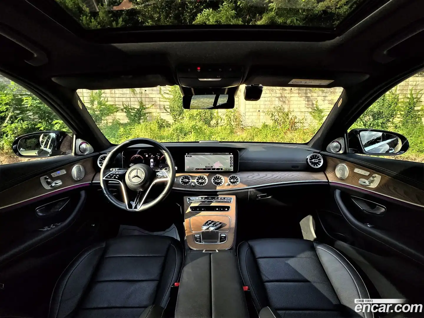 E-Class Mercedes-Benz 2021.11-INNER-007