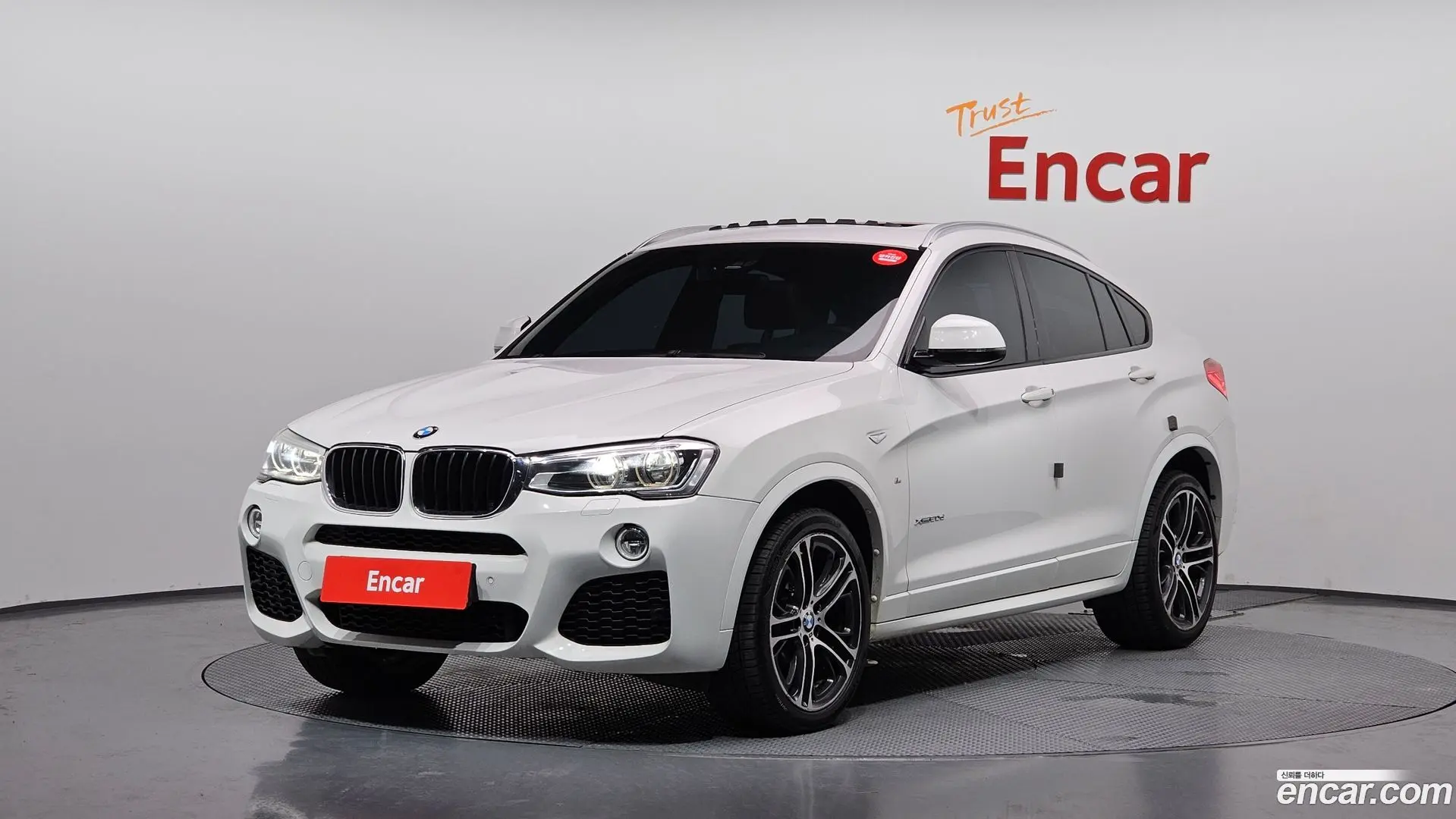 Main__Slider__Photo:X4 BMW 2018.4-0