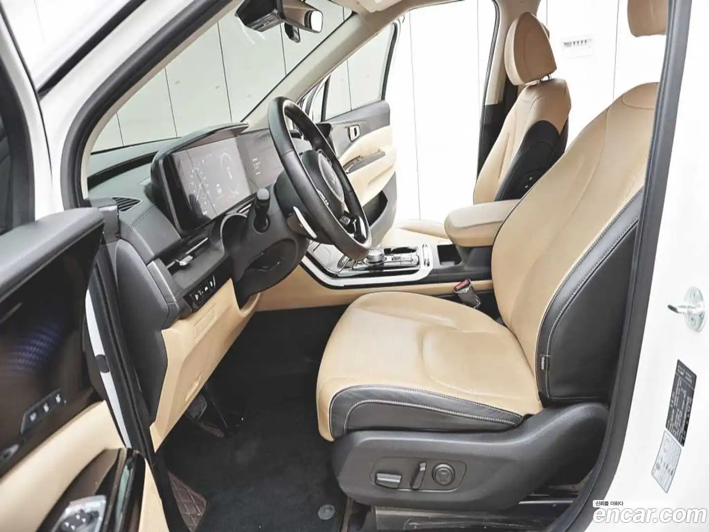 Canival Kia 2023.4-INNER-007