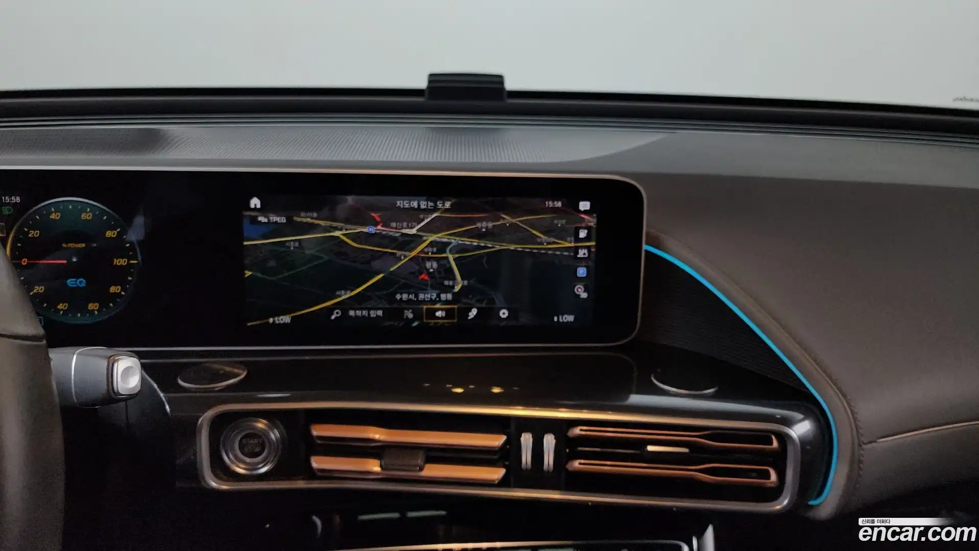 EQC Mercedes-Benz 2020.11-OPTION-016